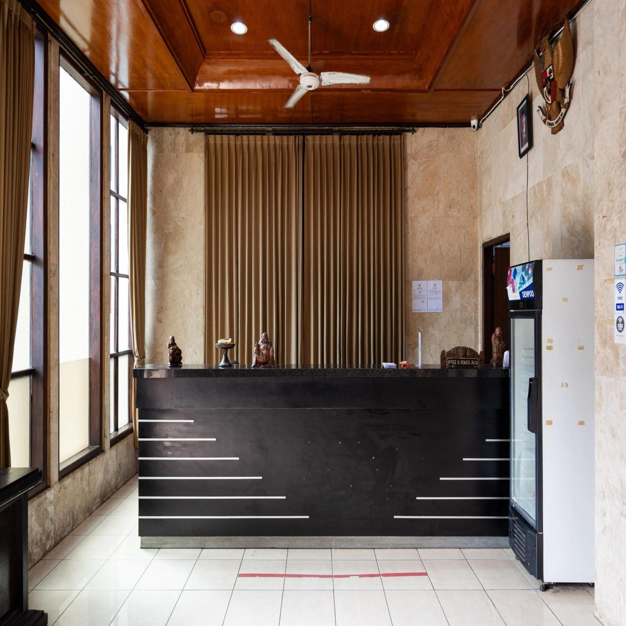 Hotel Dewata Indah Denpasar Mitra Reddoorz מראה חיצוני תמונה