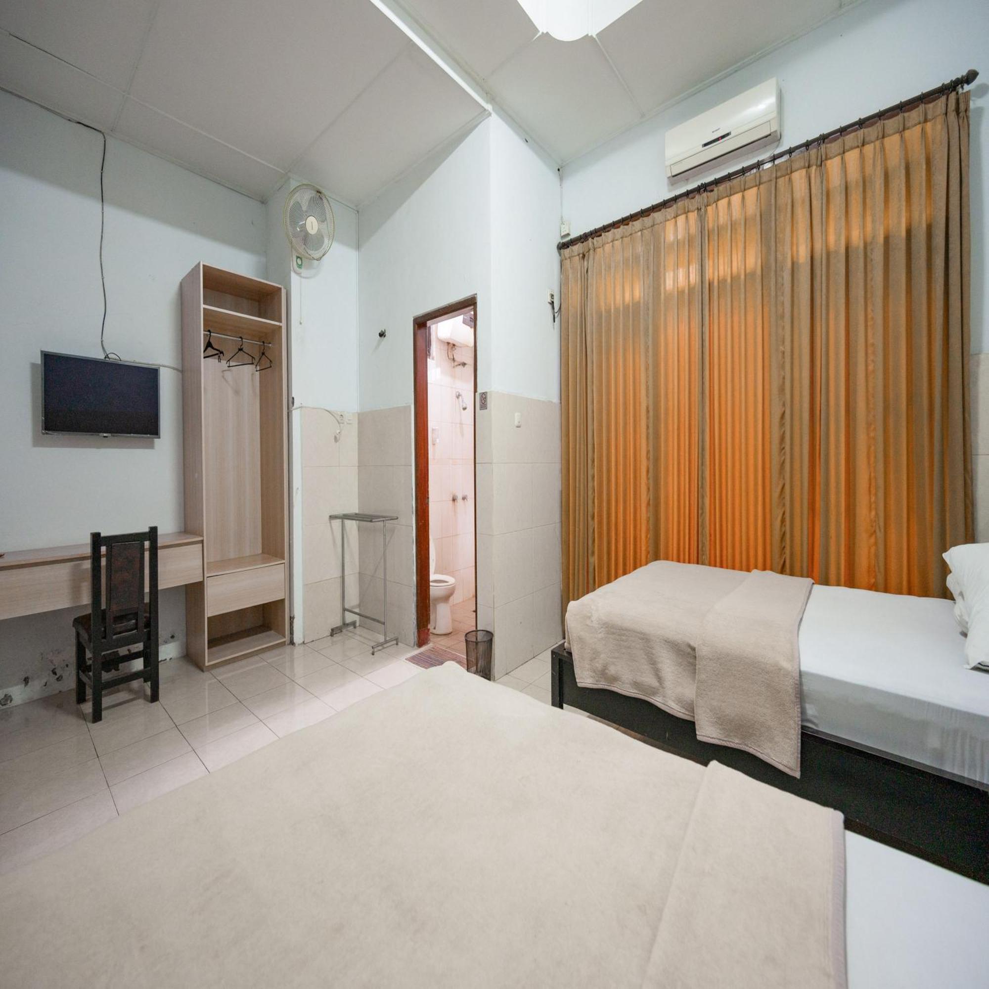 Hotel Dewata Indah Denpasar Mitra Reddoorz מראה חיצוני תמונה