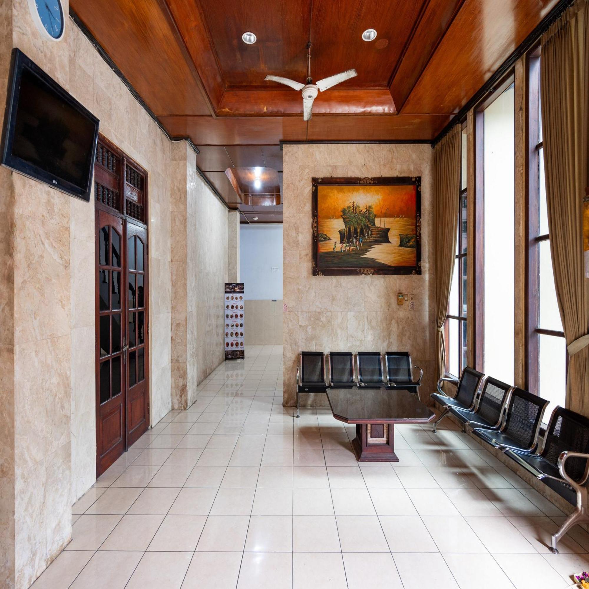 Hotel Dewata Indah Denpasar Mitra Reddoorz מראה חיצוני תמונה