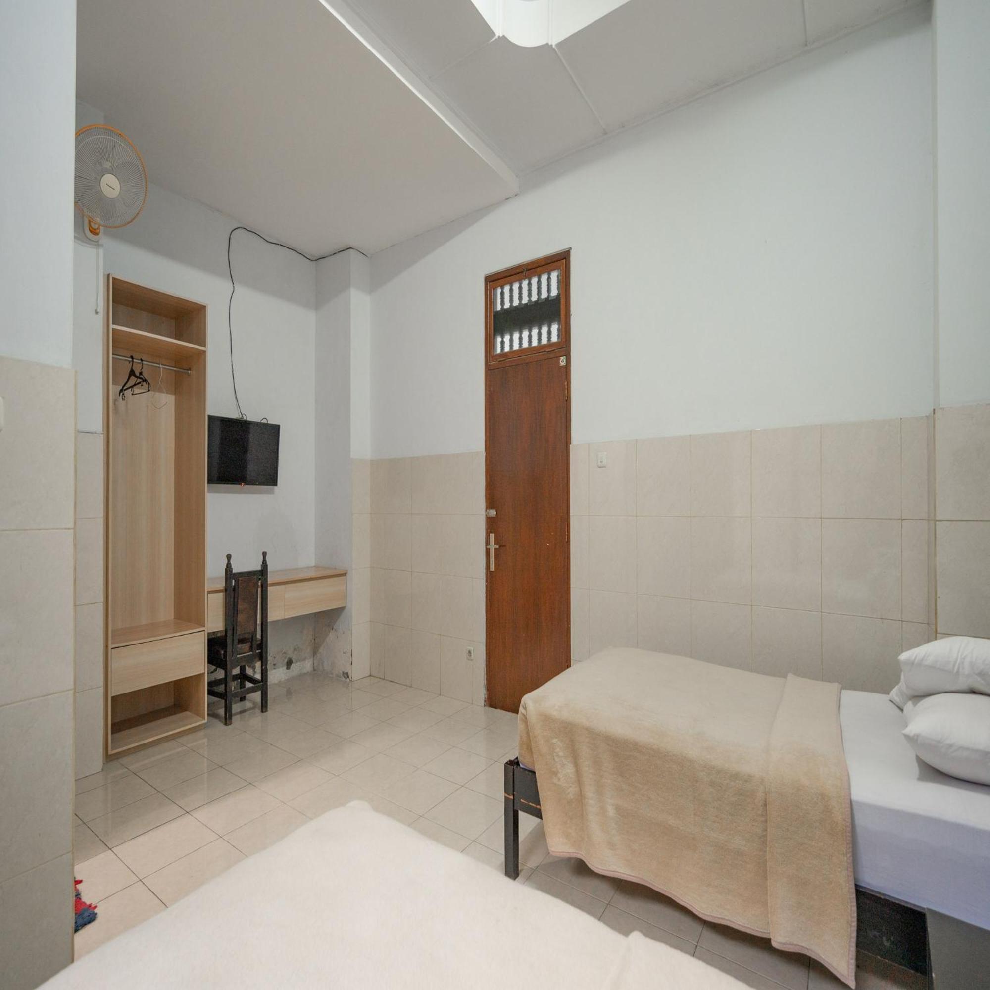Hotel Dewata Indah Denpasar Mitra Reddoorz מראה חיצוני תמונה